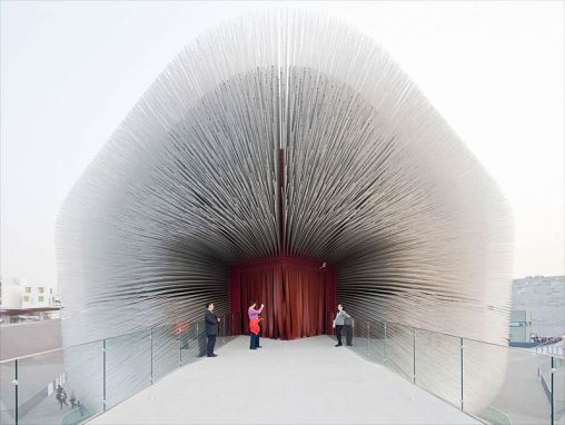 Click to play Thomas Heatherwick: Construindo a Catedral Semente
