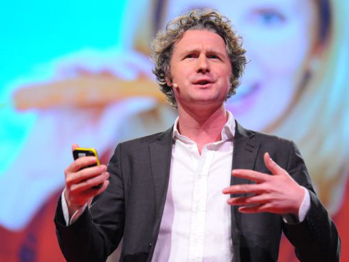 Click to play Ben Goldacre: Luchando contra la mala ciencia