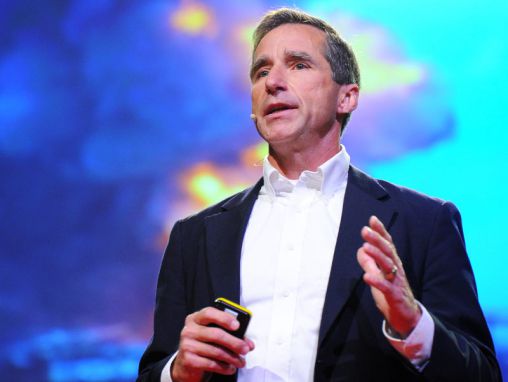 Click to play Mike Biddle: El plástico es reciclable