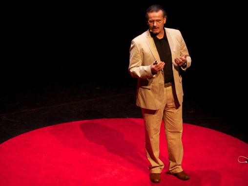 Click to play Lucien Engelen: Sağlınızı kitle kaynaklı yapın