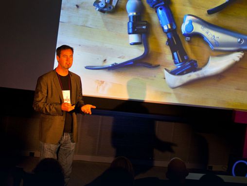 Click to play Scott Summit: Beautiful artificial limbs