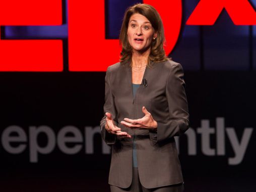 Click to play Melinda Gates: Doğum kontrolünü tekrar gündemimize alalım