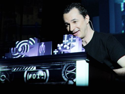 Click to play Marko Tempest (Marco Tempest): Električni uspon i pad Nikole Tesle