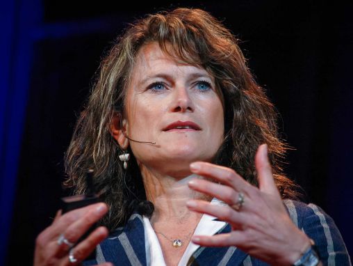 Click to play Jacqueline Novogratz sur le capitalisme patient