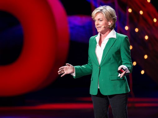 Click to play Jennifer Granholm: Temiz enerji önerisi - Zirve yarışı!