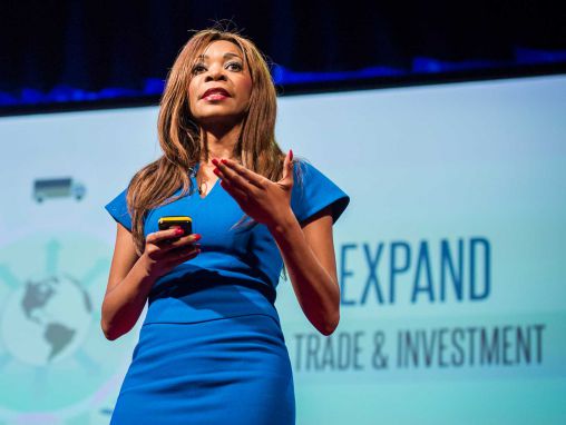 Click to play Dambisa Moyo: Çin gelişmekte olan ekonomiler için yeni bir idol mü?
