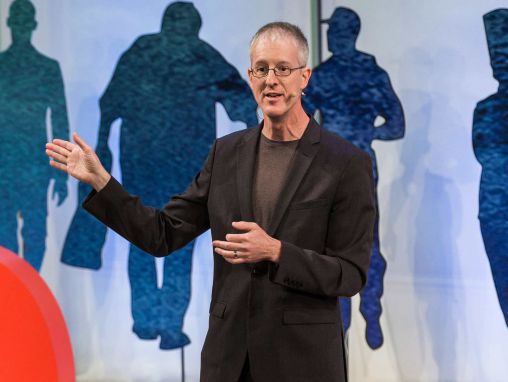 Click to play Jeff Speck: Yürünebilir şehir