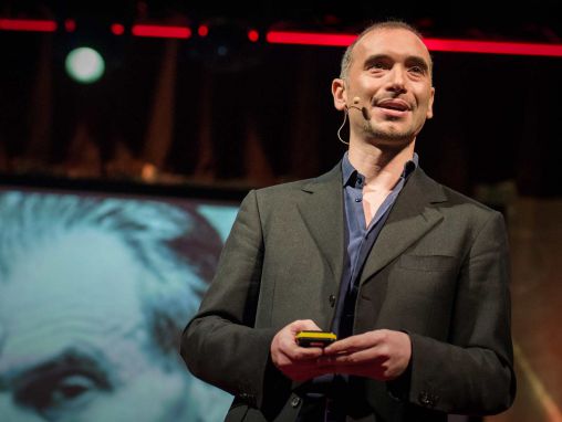 Click to play Alessandro Acquisti: Mahremiyet neden önemlidir