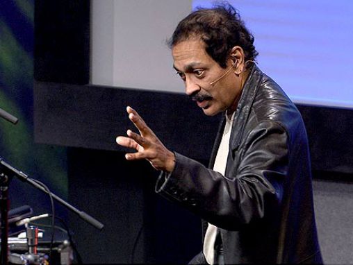 ヴィラヤヌル・ラマチャンドランの「心について」