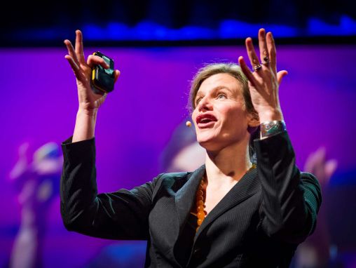 Click to play Mariana Mazzucato: Devlet - yatırımcı, risk alıcı, yenilikçi