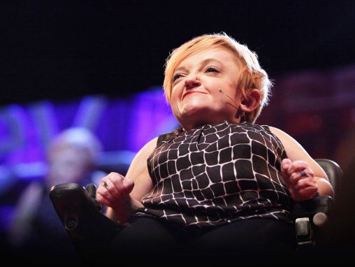 Click to play Stela Jang (Stella Young): Nisam vaša inspiracija, hvala lepo