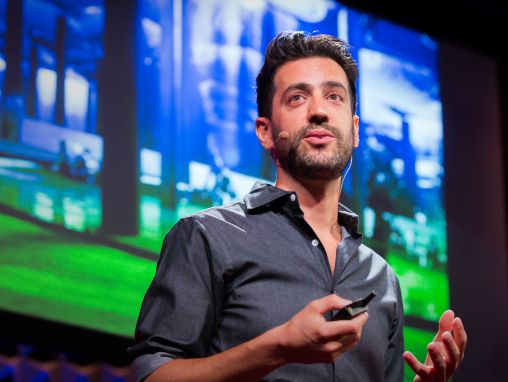 Click to play Den Baraš (Dan Barasch): Park pod njujorškom hukom i bukom