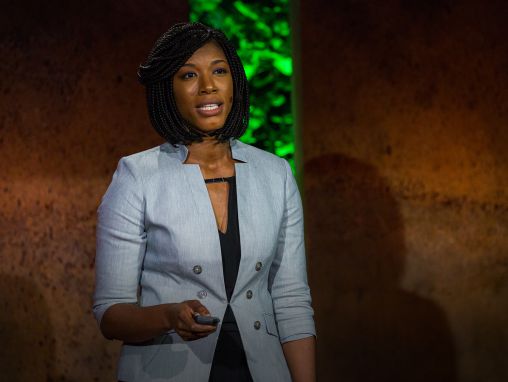 Click to play Jessica Pryce: Pour optimiser la protection des enfants, sortons l'appartenance raciale de l'équation.