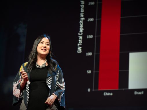 Angel Hsu: Ako Čína (ne)bojuje so znečistením ovzdušia a klimatickými zmenami