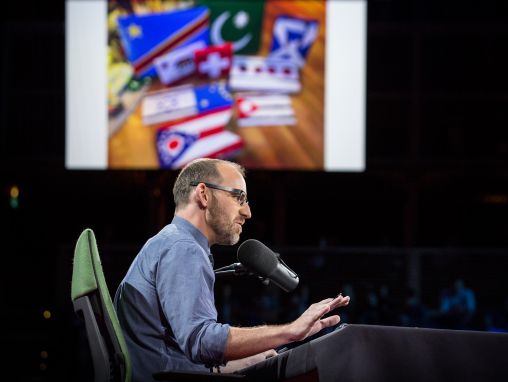 Roman Mars: Şehir bayrakları şimdiye kadar farkına varmadığınız belki de en kötü tasarlanmış şeydir