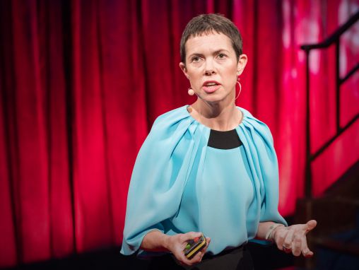 Hilary Cottam: I servizi sociali non funzionano. Cosa possiamo fare.