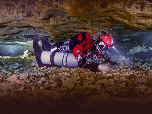 Jill Heinerth: The mysterious world of underwater caves