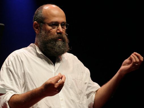 Yochai Benkler: az open source közgazdaságtan