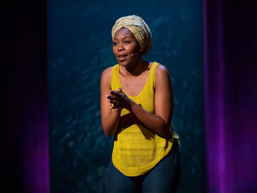 Click to play Sisonke Msimang: Se uma história te comove, reaja a ela