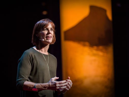 Caroline Paul: Para educar chicas valientes, hay que animarlas a la aventura