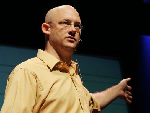 Клеј Ширки (Clay Shirky), о институцијама наспрам сарадње