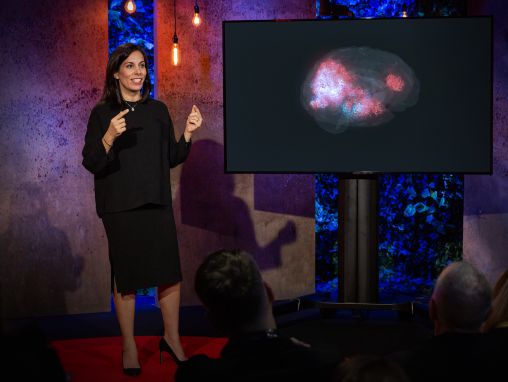 Click to play نيتا فرحاني: عندما تتمكن التكنولوجيا من قراءة العقول، كيف سنحمي خصوصيتنا؟