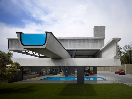 Click to play ديبورا ميسا مولينا.: بنايات مذهلة بُنيت من العدم