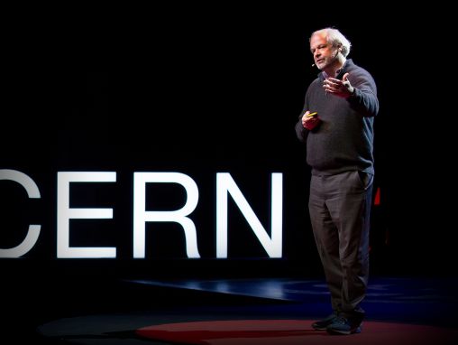 Click to play خوان إنريكي: عصر الأعجوبة الوراثية