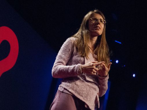 Click to play Laura Trice nous propose à tous de dire merci