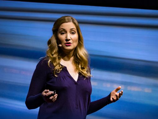 Click to play Rocio Lorenzo: Daha yenilikçi bir şirket mi istiyorsunuz? Daha çok kadın işe alın