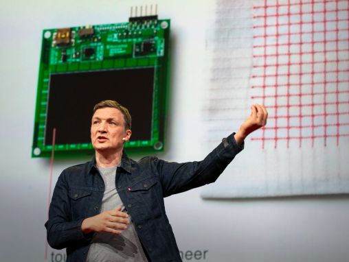 إيفان بوبريف: كل شيء حولك يمكنه أن يصبح حاسوبًا