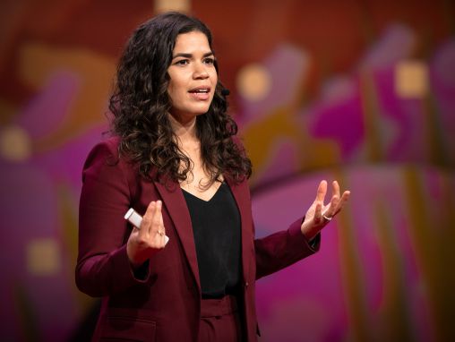 Click to play Amerika Ferera (America Ferrera): Moj identitet je supermoć - ne prepreka