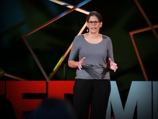 एलिझाबेथ हॉवेल: आपण मातांसाठीच्या आरोग्यसेवेत काय सुधारणा करू शकतो?-गर्भधारणेपूर्वी,गर्भावस्थेत व नंतर