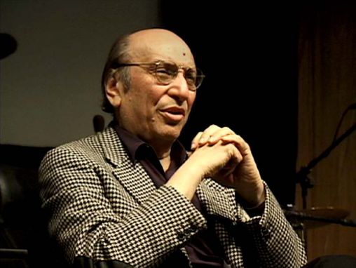 Click to play Milton Glaser parle de l'utilisation du design pour renouveler les idées