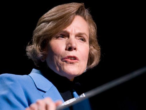 Click to play Le voeu de Sylvia Earle pour protéger les océans à l'occasion du Grand Prix TED