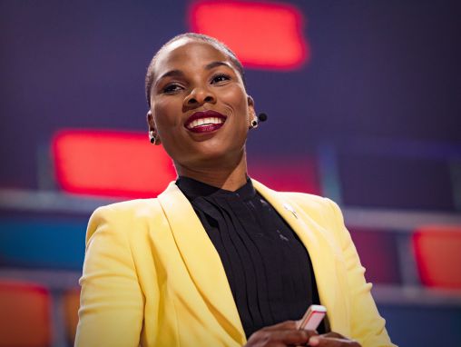 Luvvie Ajayi: Abituatevi a essere a disagio