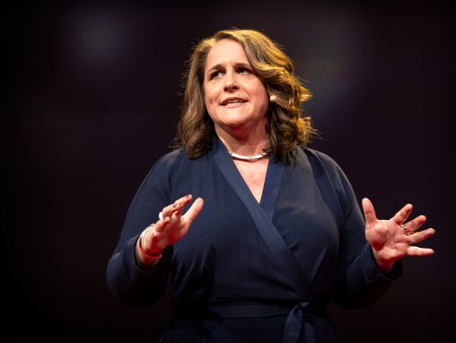 Click to play Claire Wardle: Comment pouvons-nous transformer l'Internet en un lieu de confiance ?