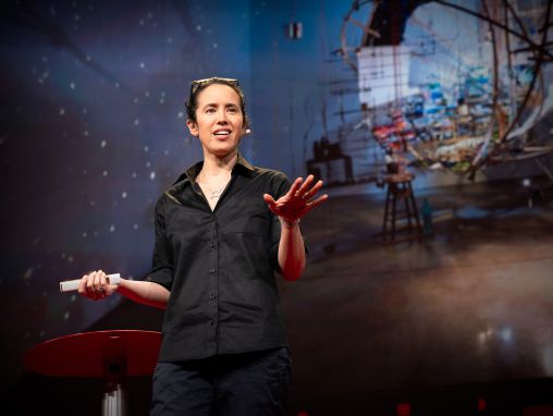 Sarah Sze: Arta care explorează timp și memorie