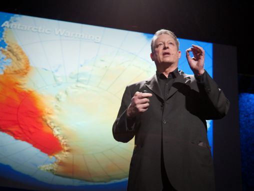 Click to play Al Gore donne les dernières tendances climatiques.