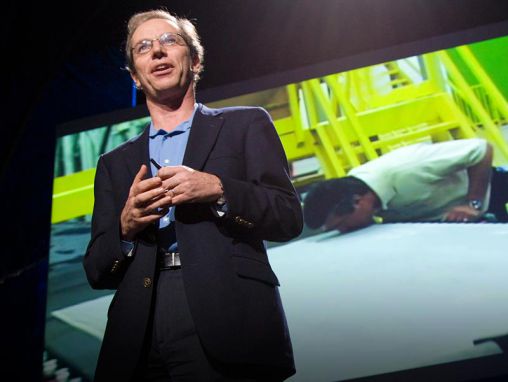 Click to play Kevin Surace invente une cloison sèche écologique
