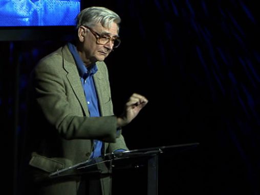 Click to play E.O. Wilson -- Sauver la vie sur Terre